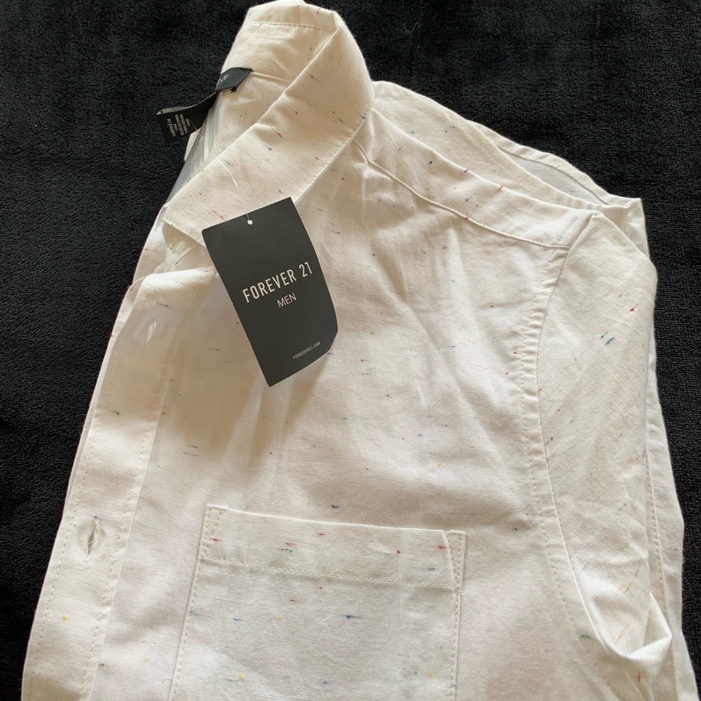 Short sleeve shirt